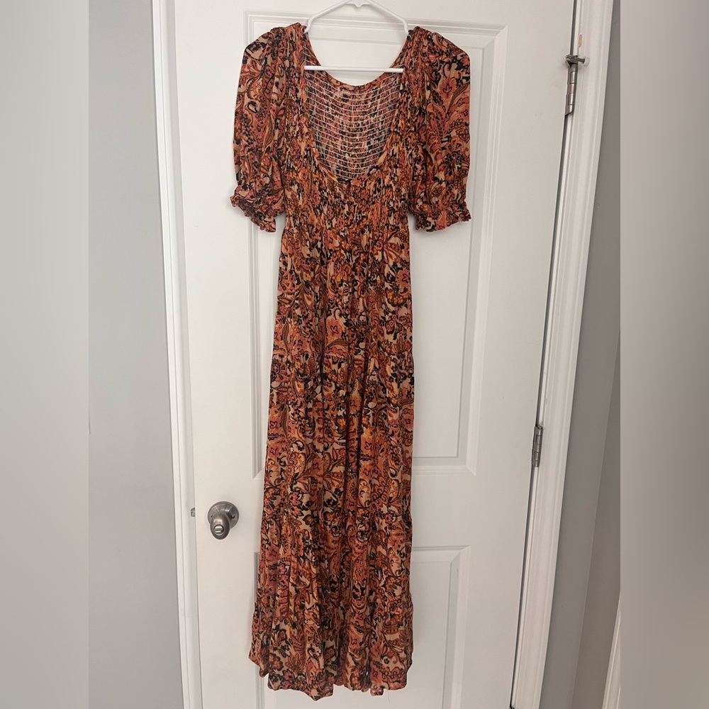 Beautiful floral maxi dress - Picture 4 of 5